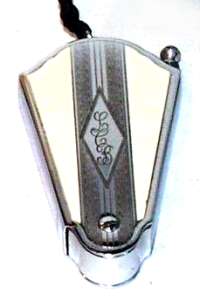 Ronson Vee (a.k.a. Fob) Lighter