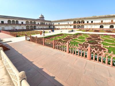 Anguri Bagh & Rang Mahal - Agra Fort Complex