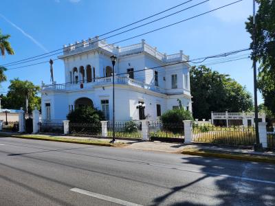 Historic District homes near Wyndham Merida