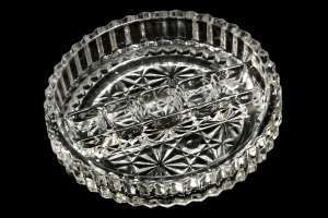 L.G. Wright Daisy & Button Ashtray