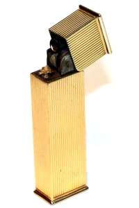 Dunhill Corona Lighter