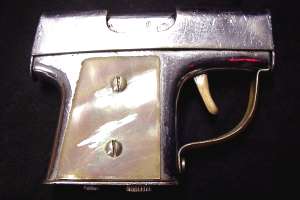 Pistol Lighter Occupied Japan
