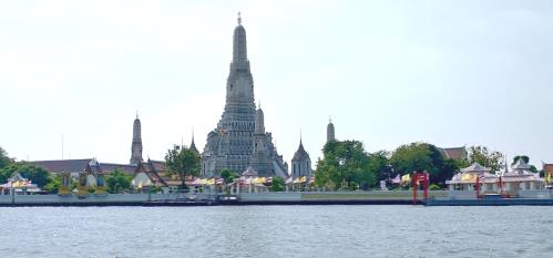 Wat Arun - Remple of the Dawn
