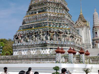 Wat Arun - Remple of the Dawn