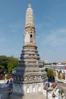 Wat Arun - Remple of the Dawn
