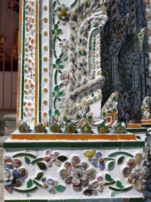 Wat Arun - Remple of the Dawn