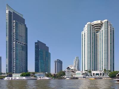 by Chao Phraya River