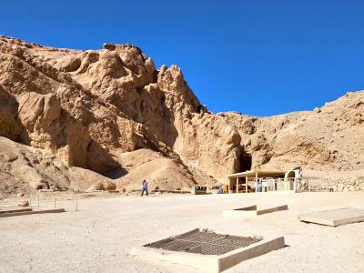 Tomb of Queen Nefertari