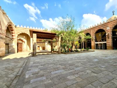 Amir Aq Sunor Mosque