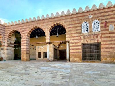 Amir Aq Sunor Mosque
