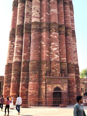 4Qutub Minar