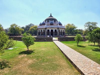Isa Kahn Tomb