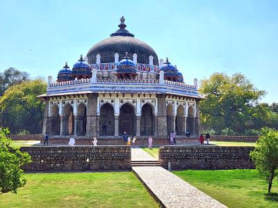 Isa Kahn Tomb