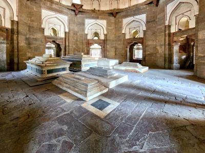 Isa Kahn Tomb