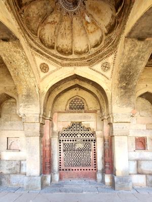 Isa Kahn Tomb