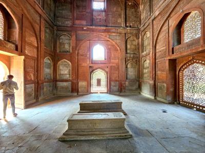 Barber's Tomb