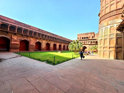 Amar Singh Gate - Agra Fort Complex