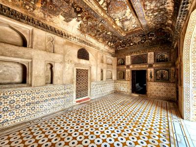 Itimad-ud-Daulah's Tomb - Baby Taj