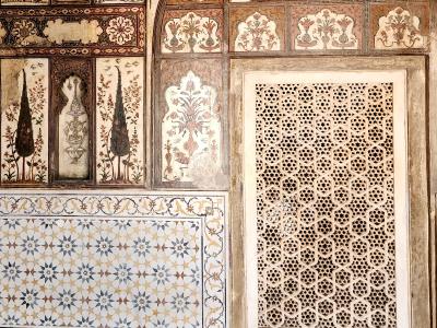 Itimad-ud-Daulah's Tomb - Baby Taj