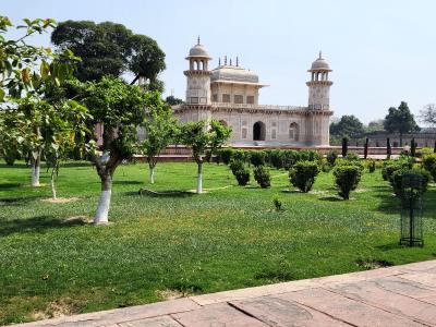 Itimad-ud-Daulah's Tomb - Baby Taj