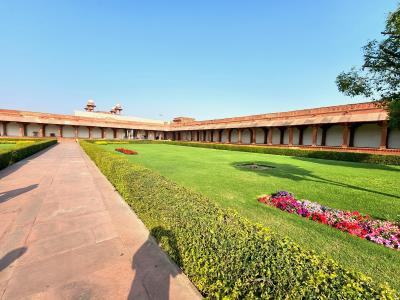 Diwan Khana-i-Aam