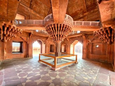 Diwan-i-Khas - Jewel House
