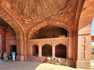 Hathi Pol - Elephant Gate