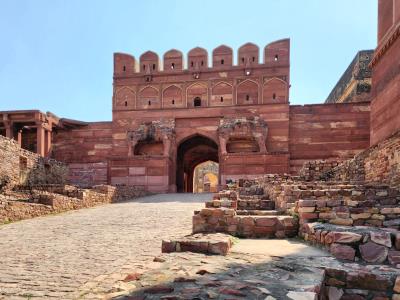 Hathi Pol - Elephant Gate
