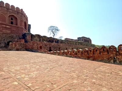 Hathi Pol - Elephant Gate