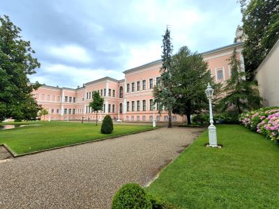 Dolmabahe Palace