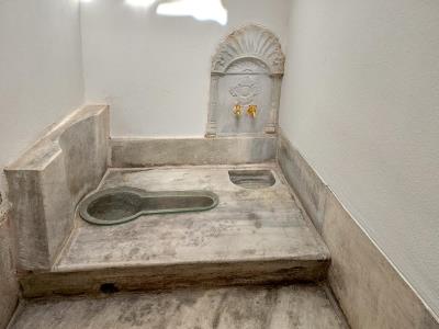 Royal Bathroom