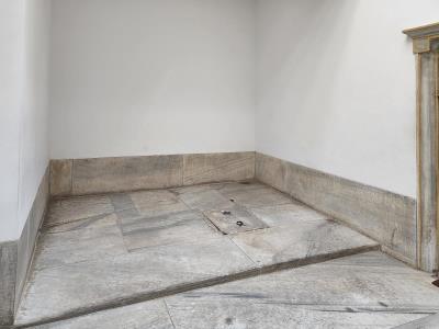 Royal Bathroom