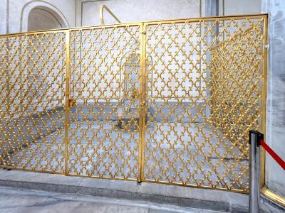 Royal Bathroom