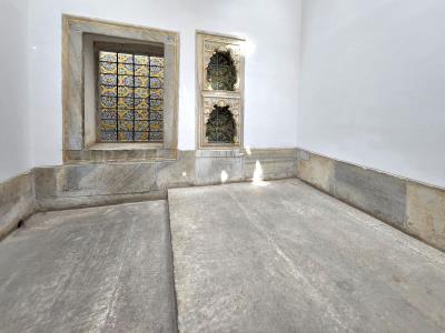 Royal Bathroom