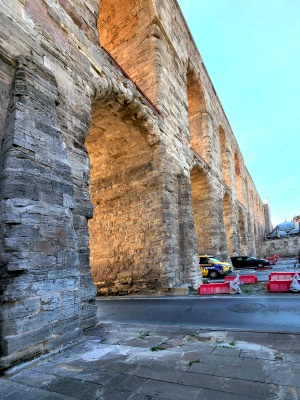 Aqueduct of Valens