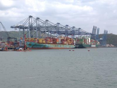 Docks on Pacific side of Canal