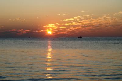 Rum & Pineapple Sunset