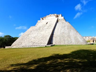 Uxmal - Piramide del Adivino