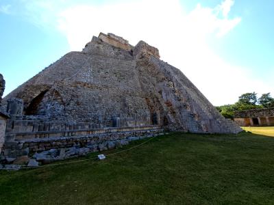 Uxmal - Piramide del Adivino