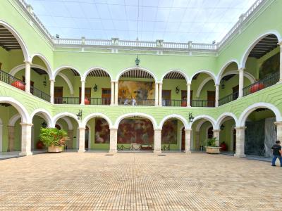 El Palacio de Gobierno Merida Mexico